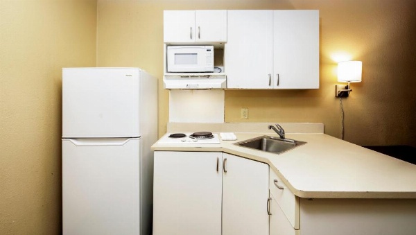 Home 1 Suites Extended Stay image 9